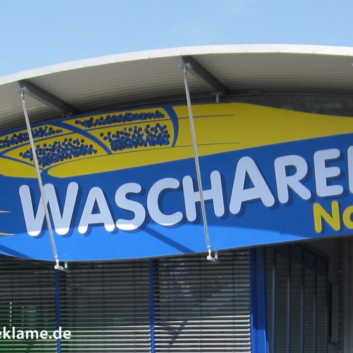 Leuchtkasten_Lichtreklame_Spanntuchanlage_Waschanlage_02