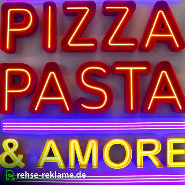 Metallkassette_Profil2_Metallbuchstabe_Neon