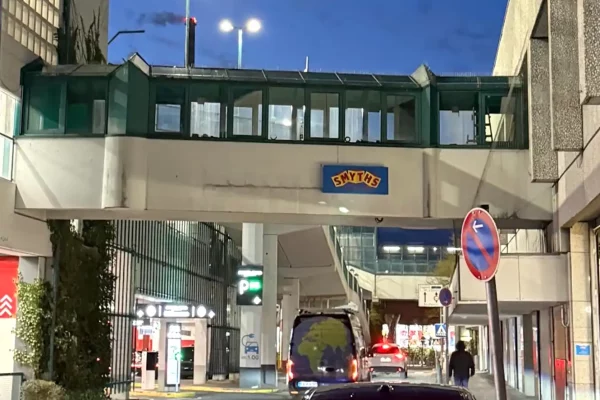 kleines_leuchttransparent_markenwerbung