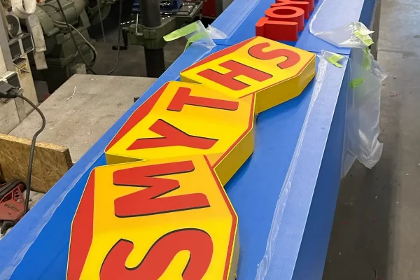 logo_einzelbuchstaben_led_portalanlage