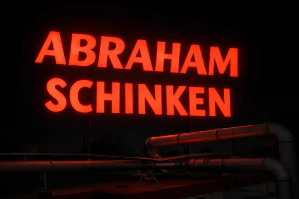 leuchtreklame_dachanlage_rot