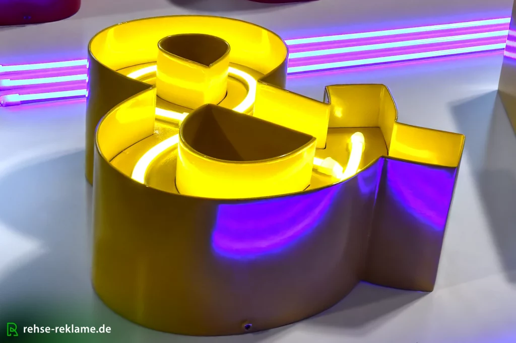 profilbuchstaben_profil-2_neonoptik_b